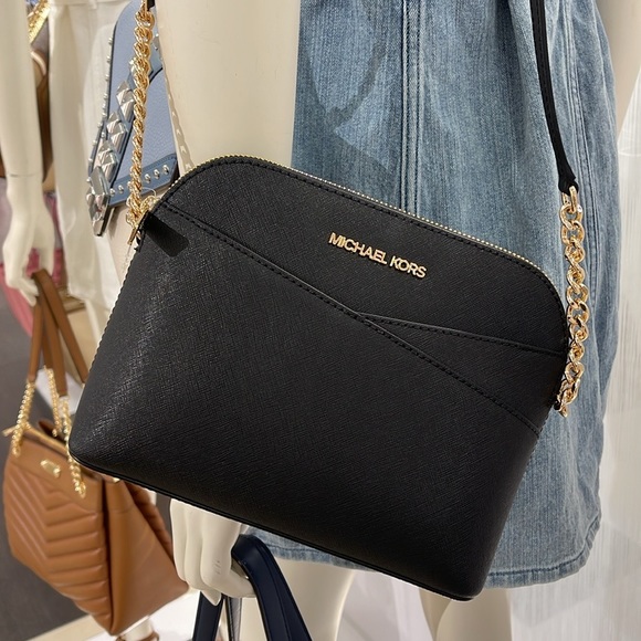 MICHAEL KORS
Jet Set Travel Medium Dome Crossbody Bag XCROSS XBODY
Black
NWT - Picture 6 of 16